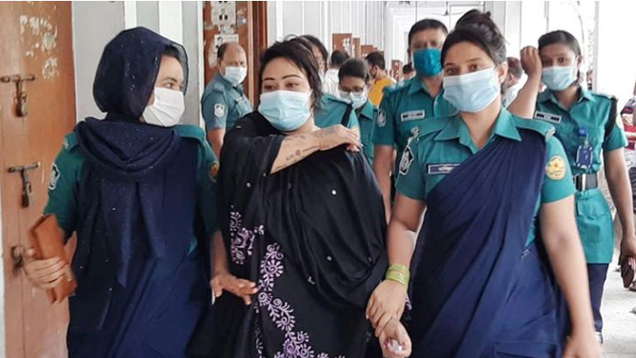 মাদক মামলায় পাপিয়া দম্পতির বিরুদ্ধে অভিযোগ গঠন শুনানি ১২ জানুয়ারি মাদক মামলায় পাপিয়া দম্পতির বিরুদ্ধে অভিযোগ গঠন শুনানি ১২ জানুয়ারি