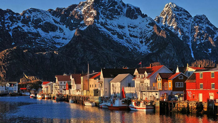 নরওয়ে: মধ্যরাতের সূর্যের দেশে মানবতা ও শান্তির সখ্য নরওয়ে: মধ্যরাতের সূর্যের দেশে মানবতা ও শান্তির সখ্য