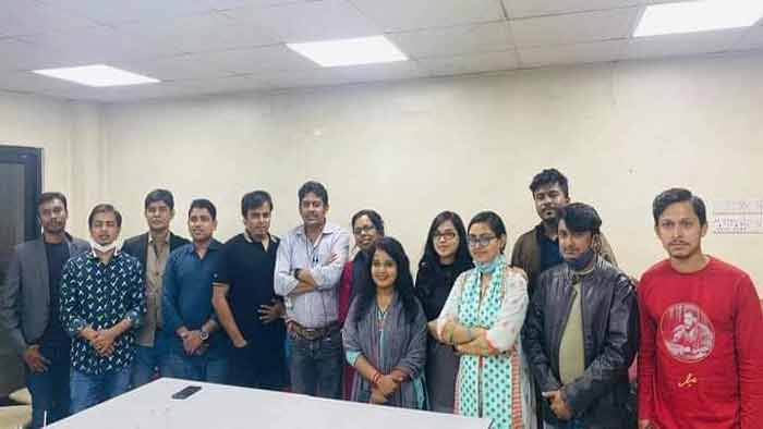 স্বাস্থ্য বিটের রিপোর্টারদের নতুন সংগঠন ‘এইচজেবি’র আত্মপ্রকাশ স্বাস্থ্য বিটের রিপোর্টারদের নতুন সংগঠন ‘এইচজেবি’র আত্মপ্রকাশ