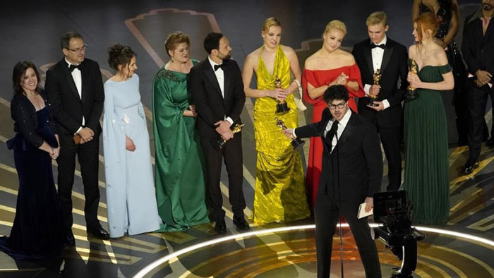 সেরা তথ্য চিত্রে অস্কার জিতলো ‘নাভালনি’ সেরা তথ্য চিত্রে অস্কার জিতলো ‘নাভালনি’